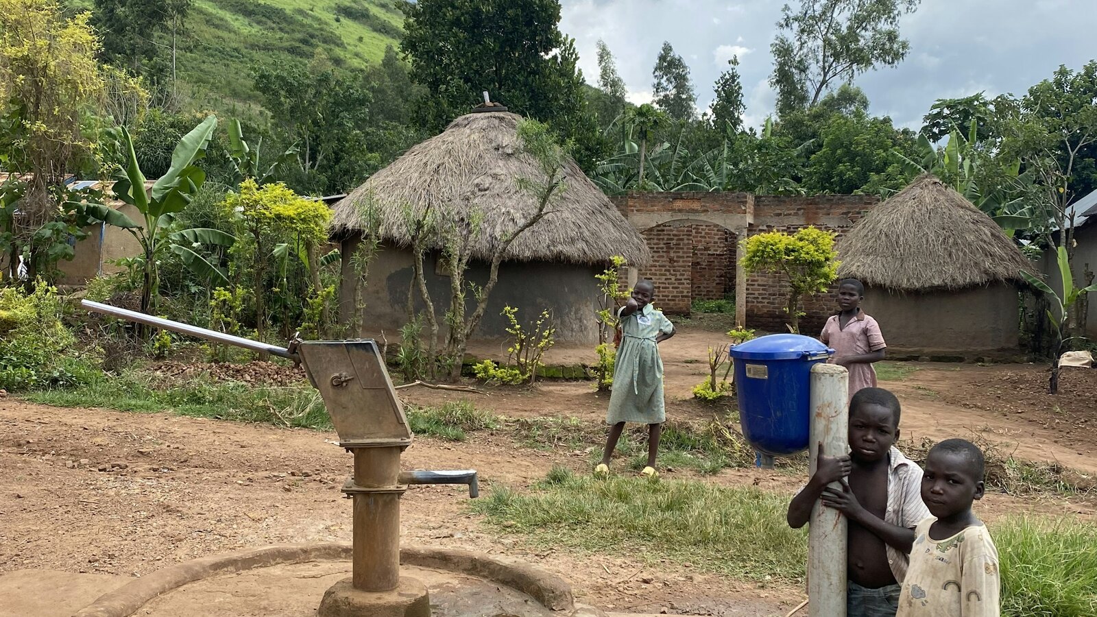 A working hand pump at a community well
